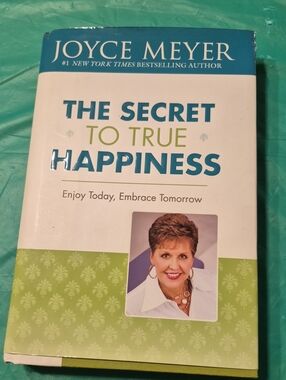 Joyce Meyer The Secret to True Happiness - White & Green Cover
